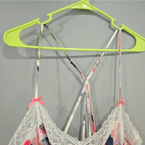 🐢 Cacique floral nightgown Size 22/24 - Picture 3 of 10